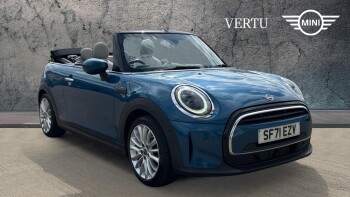 MINI Convertible 1.5 Cooper Exclusive 2dr Auto [Comfort/Nav Pack] Petrol Convertible